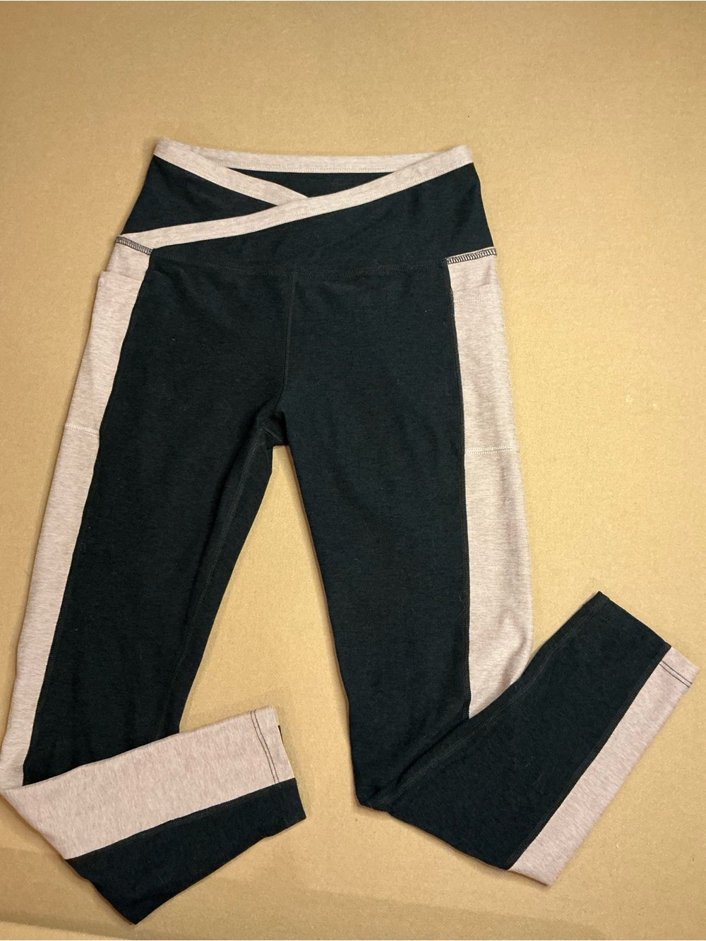 Beyond Yoga Spacedye Block Out High Waisted Midi Leggings Small